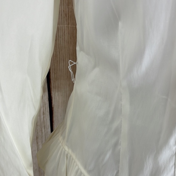 Isadora Collection White Blouse w/Ruffle Collar & Sleeves w/Sash New Condition - Picture 4 of 14
